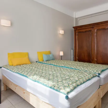 Ilette - Welkeys Apartament *