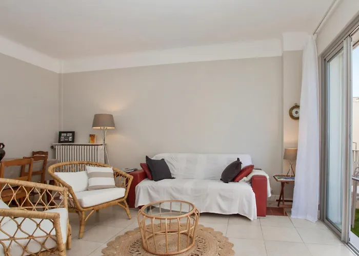 Apartment Ilette - Welkeys Antibes